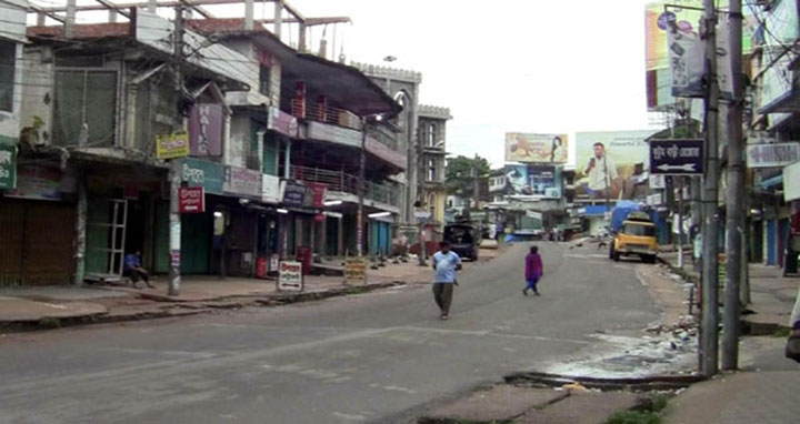 তিন পার্বত্য জেলায় সকাল-সন্ধ্যা হরতাল চলছে