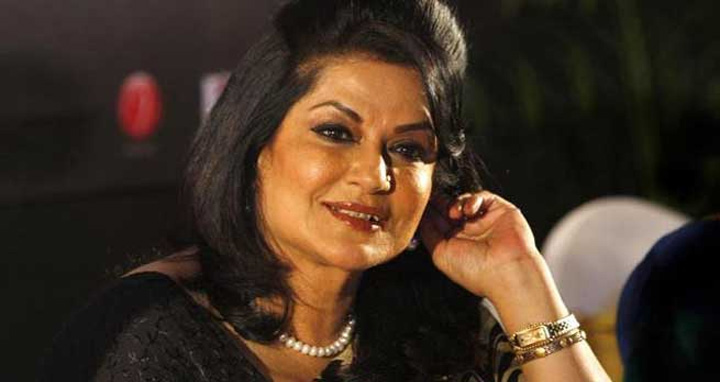 মৌসুমি চ্যাটার্জী পেলেন লাইফটাইম অ্যাচিভমেন্ট এ্যাওয়ার্ড