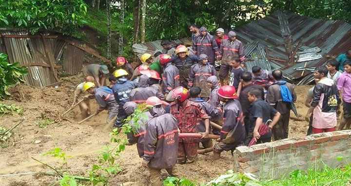 পাহাড়ধস : নিখোঁজদের সন্ধানে ফের উদ্ধার অভিযান