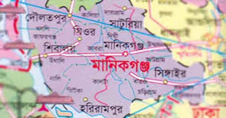 লাশবাহী অ্যাম্বুলেন্স খাদে পড়ে নিহত ২