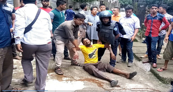 খাগড়াছড়িতে অবরোধকারীদের সাথে আ’লীগের সংঘর্ষে আহত ১৮