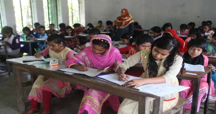 পিরোজপুরে পিএসসি ও এবতেদায়ী পরীক্ষা অনুষ্ঠিত