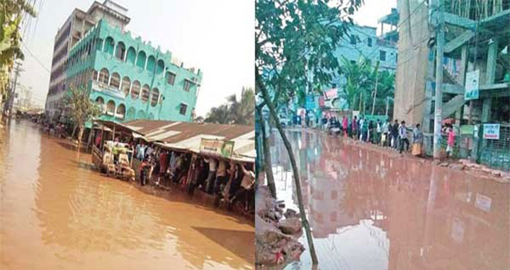 সাভা‌রের জিরানী আমতলা সড়ক জলাশয়ে পরিণত