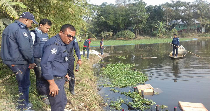 কুমিল্লায় মহাসড়কের পাশ থেকে বোমা সদৃশ বস্তু উদ্ধার