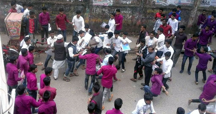 চকরিয়ায় এসএসসি পরীক্ষার্থীদের মধ্যে মারামারি: আহত-২৫